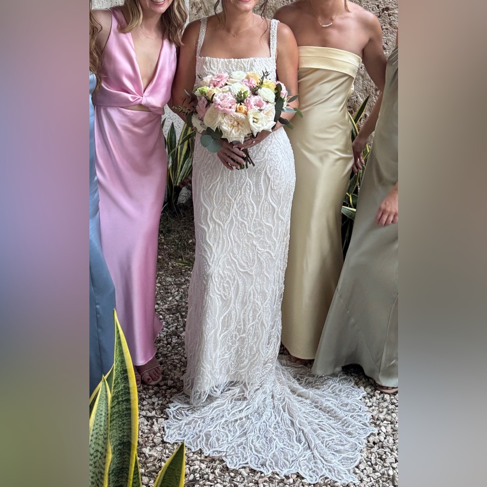 Alena Leena Calathea Ivory Wedding Gown